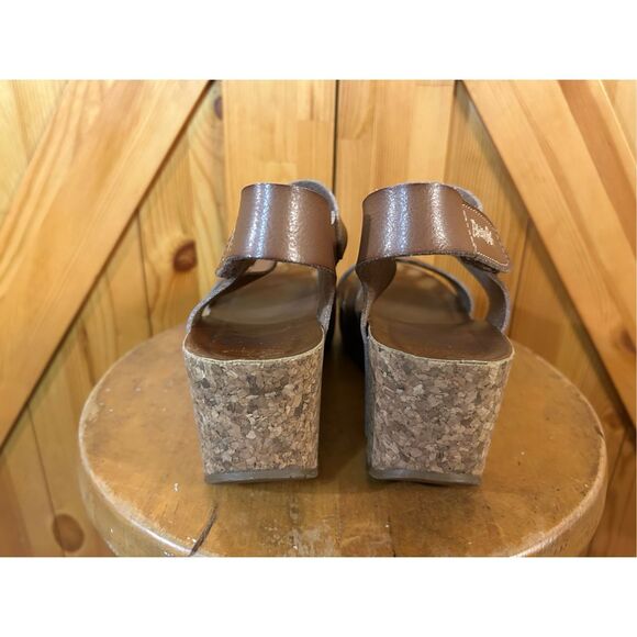 Blowfish Malibu Women's Wedge Sandal Size 9 - Picture 5 of 9